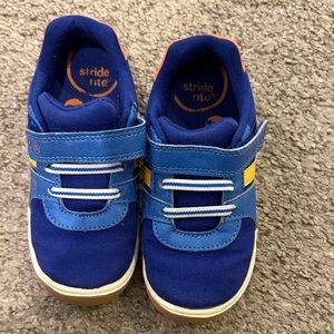 Stride Rite Kids Sneakers in Blue and Yellow